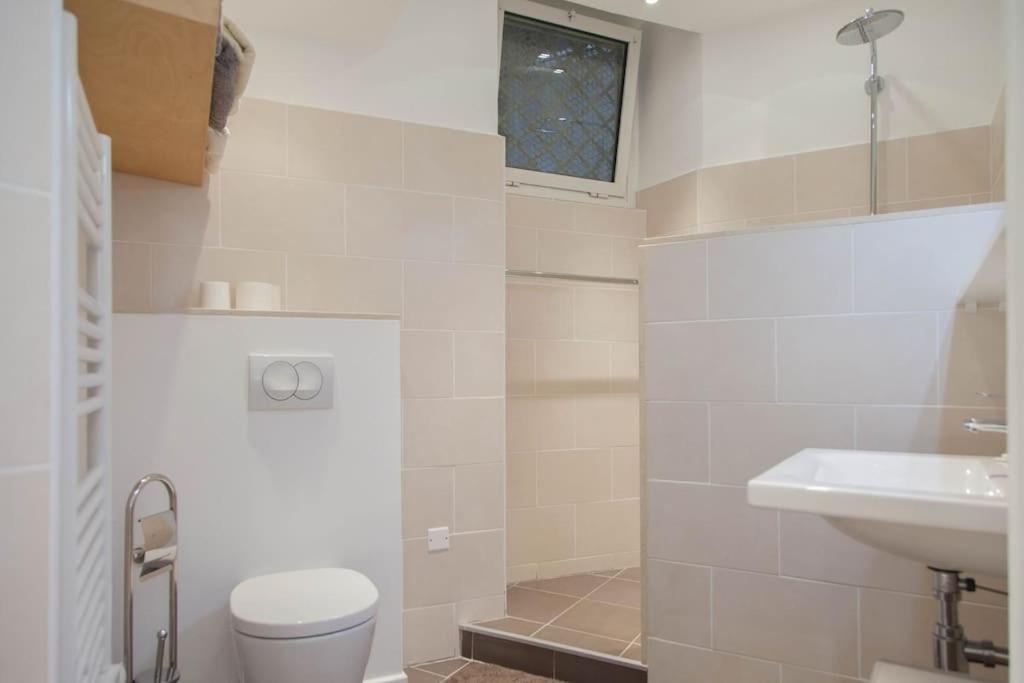 #28 1 Bdr Flat Ac Balcony Hper Central 10Mins To Beach & Old Town Niza Exterior foto