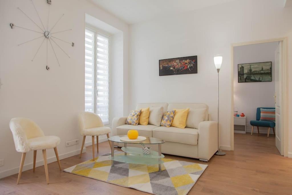 #28 1 Bdr Flat Ac Balcony Hper Central 10Mins To Beach & Old Town Niza Exterior foto